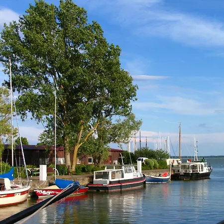 Haus Zu Den Büschen 04 Wustrow (Fischland)
